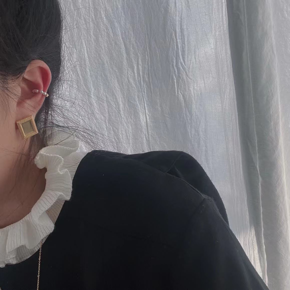 Half Pearl Ear Cuff