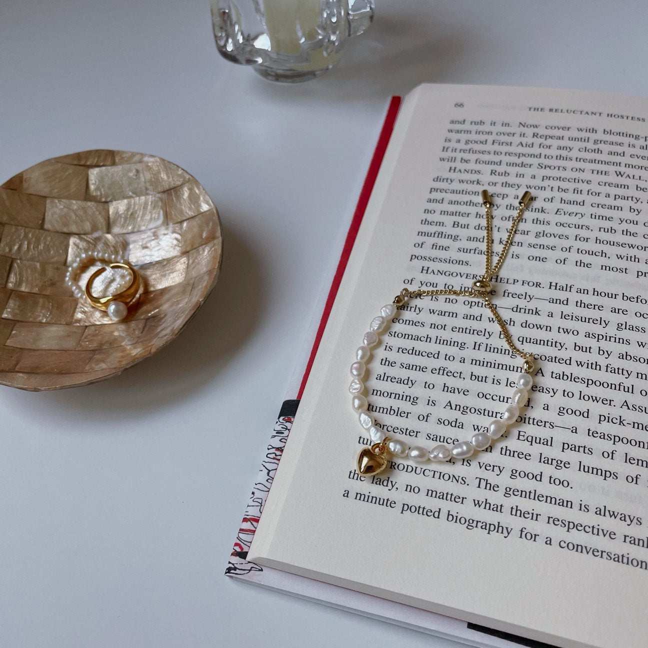 Gold Heart Pearls Beaded Bracelet - O.chic Studio