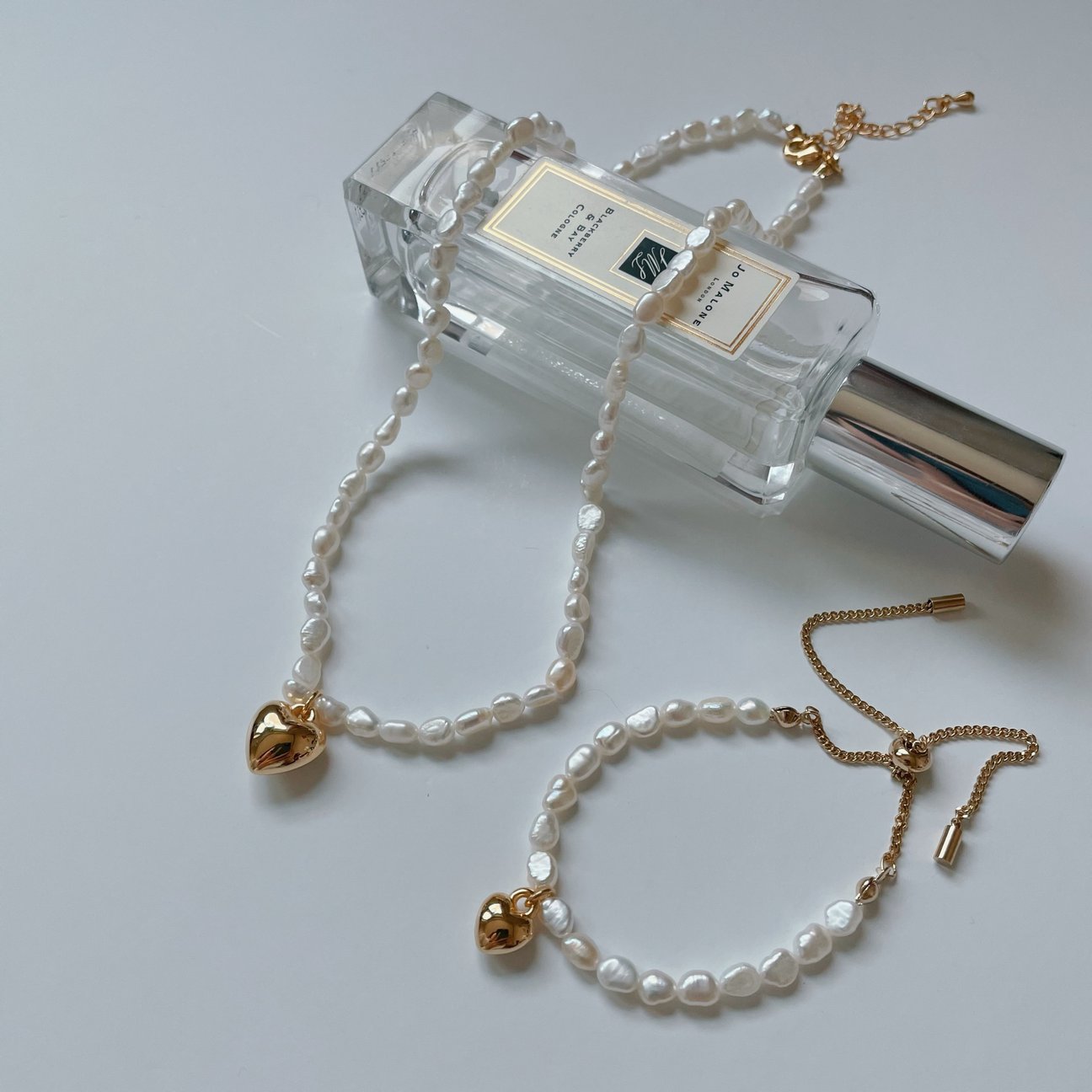 Gold Heart Pearls Beaded Bracelet - O.chic Studio