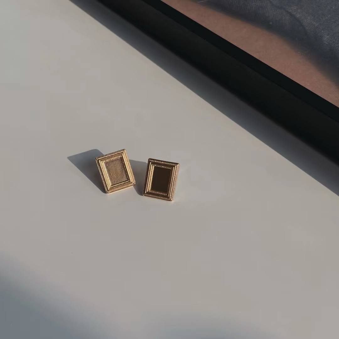 Vintage Framed Ear Studs