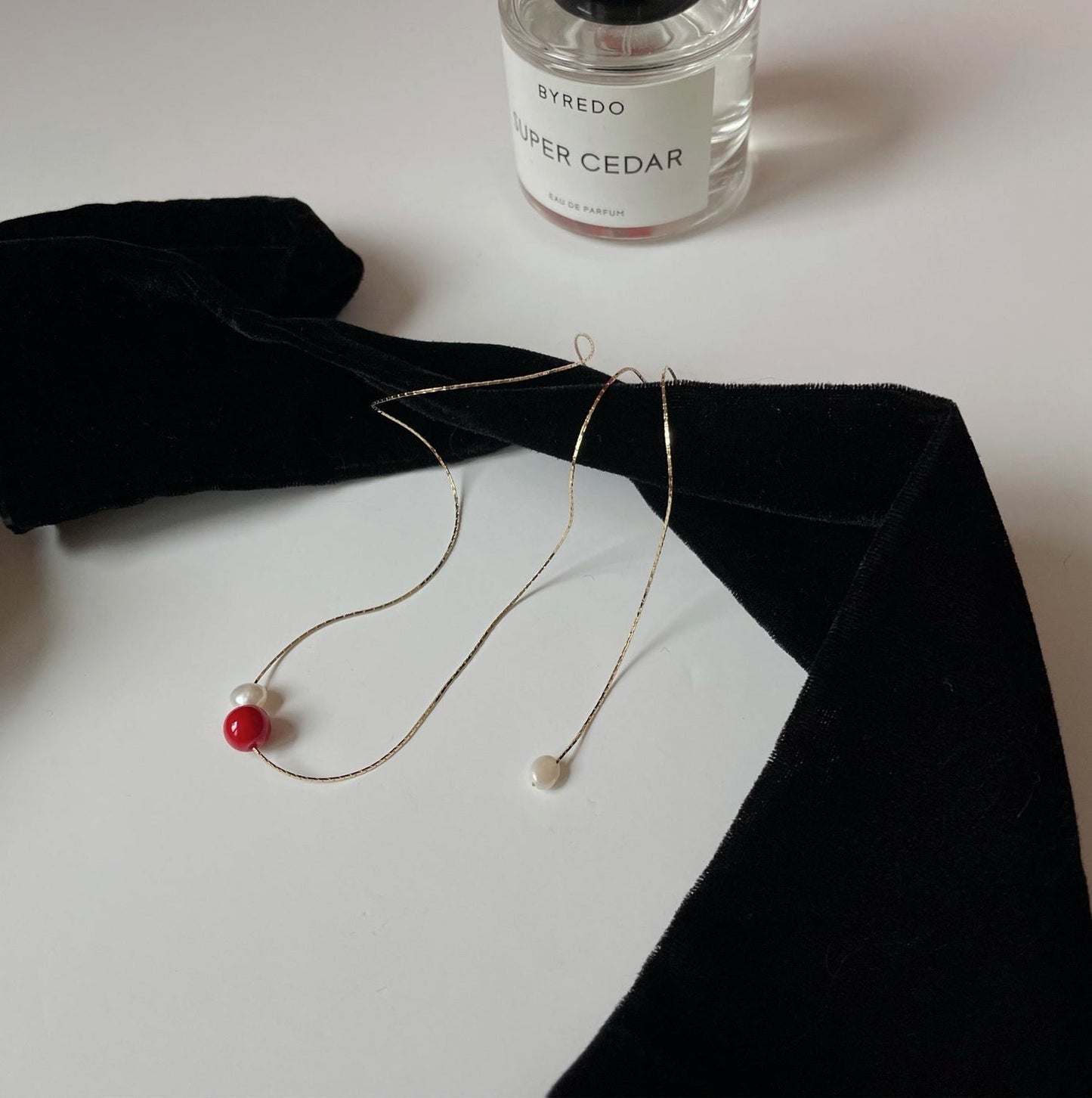 Silver-tone Pearl beaded Necklace