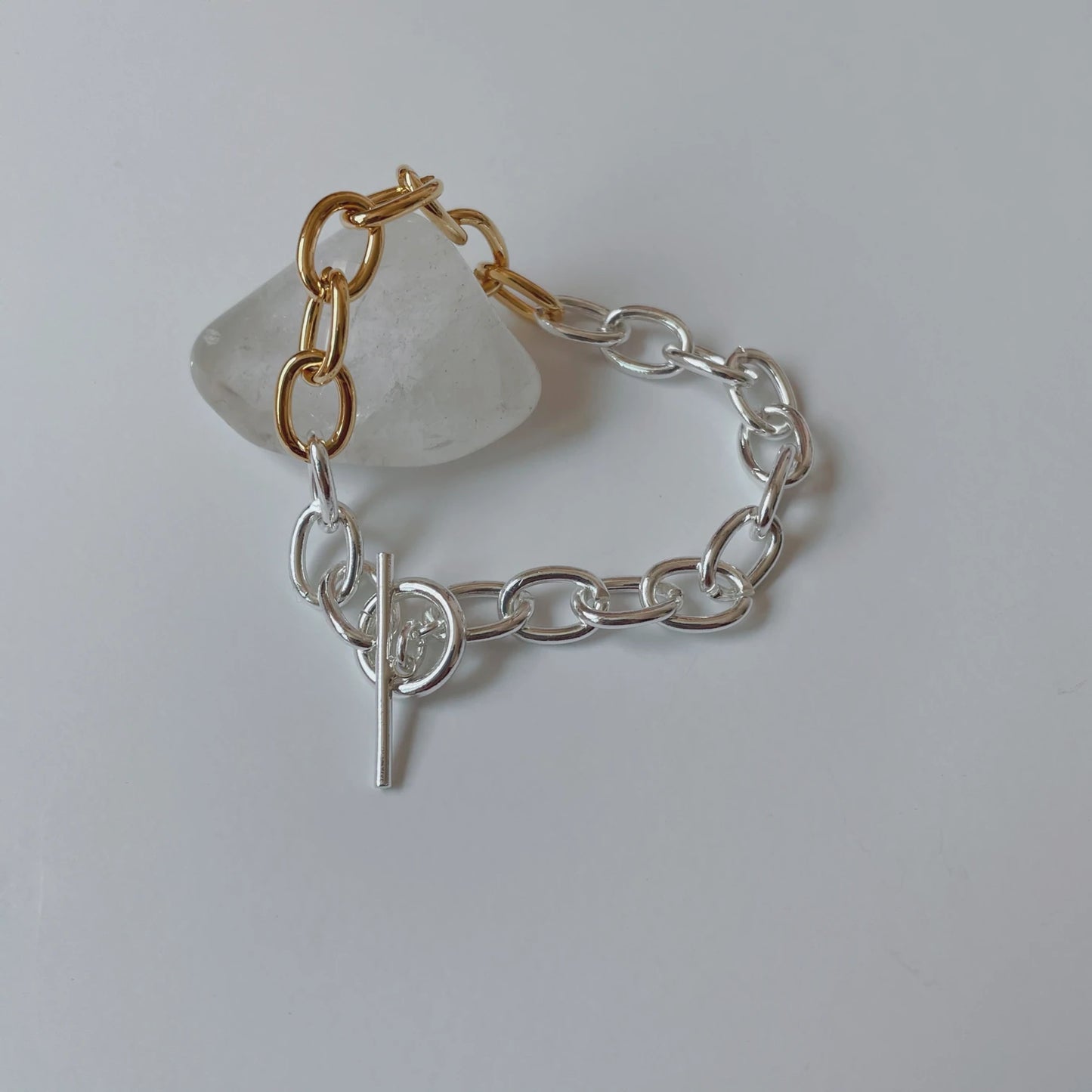 Kombi-Armbänder aus Gold und Silber