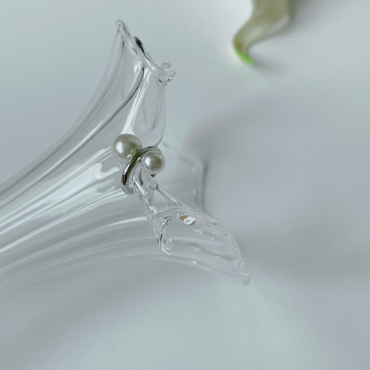 Double Pearl Ear Cuff - O.chic Studio