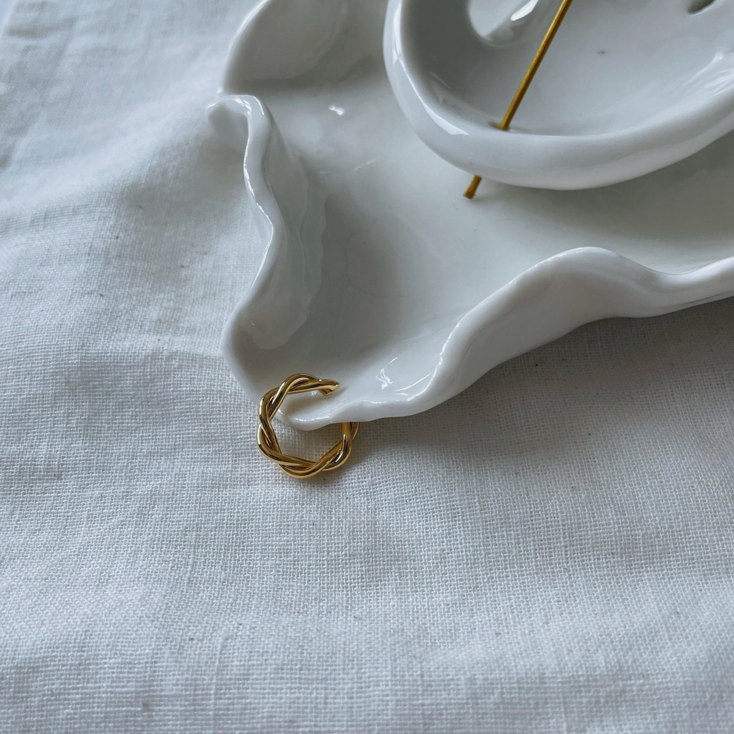 18K Gold Plated Ear Cuff - O.chic Studio