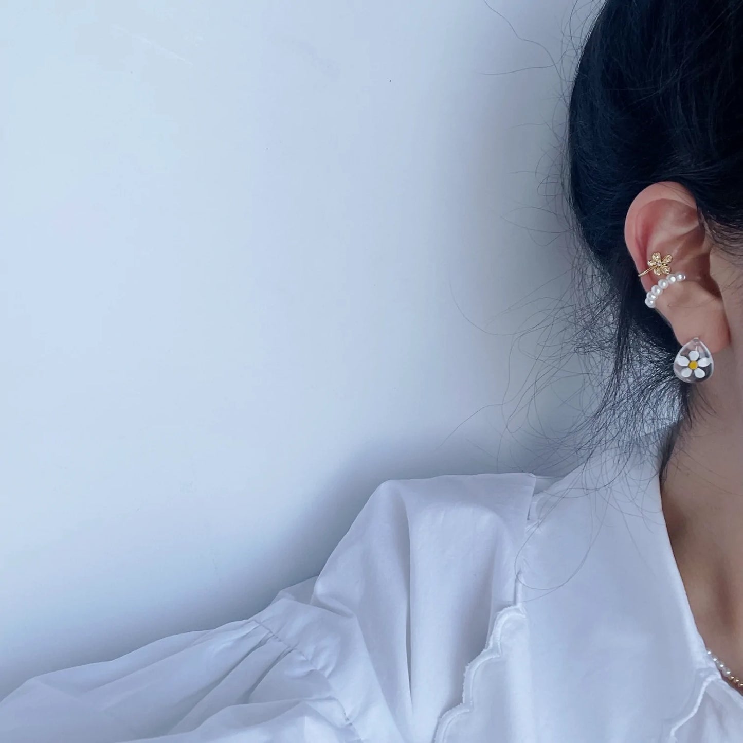 Flower Motif Ear Cuff
