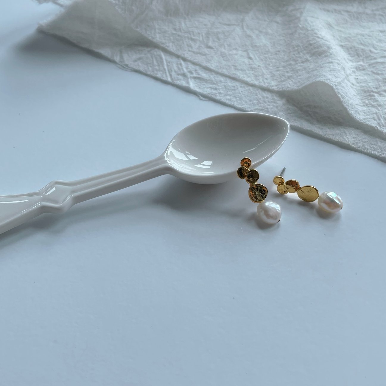 925 Silver & Fresh Water Pearl Earrings