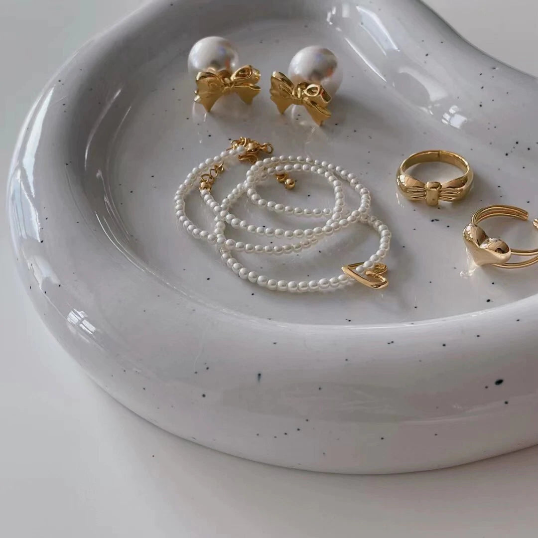 Ribbon Pearl Earrings