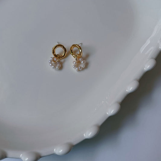 Fresh Water Pearl Earrings - O.chic Studio