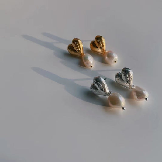 Heart & Pearl Earrings