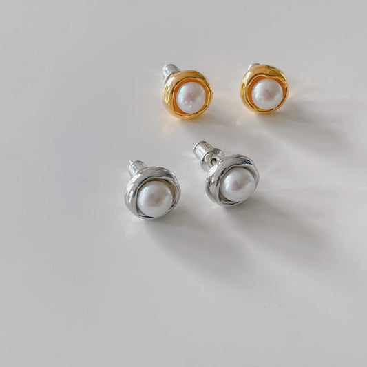 Pearl Ear Studs