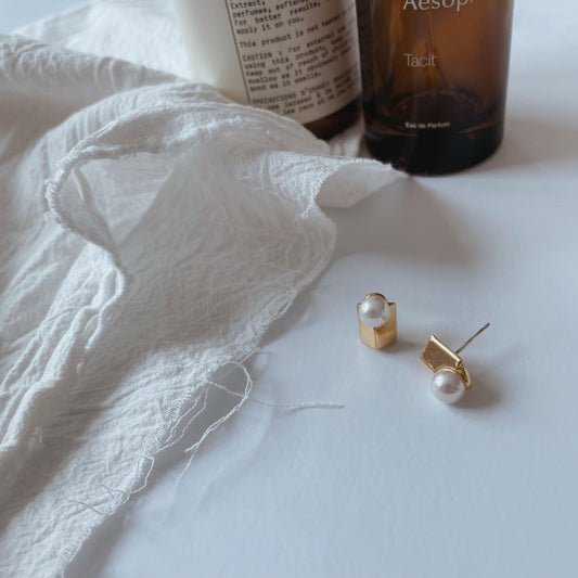 Pearl Block Earrings (S925)