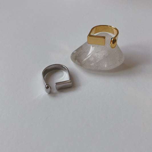 Modern Ring
