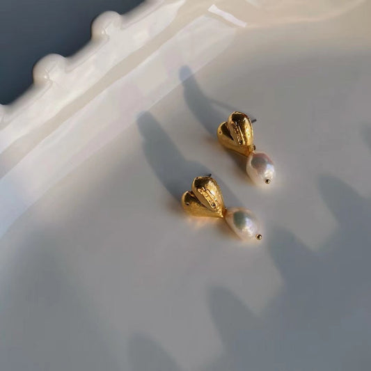 Heart & Pearl Earrings