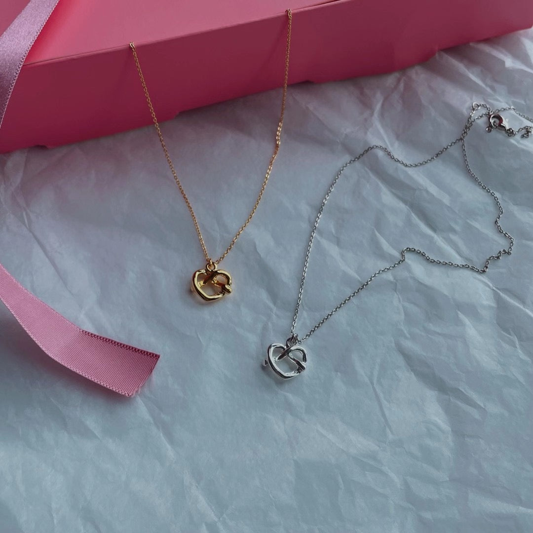 Heart Motif Necklace (18K Gold Plated)