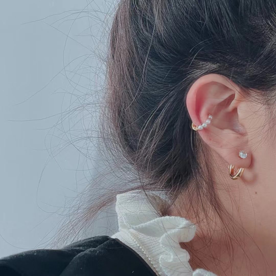 Zirconia C Shape Earrings